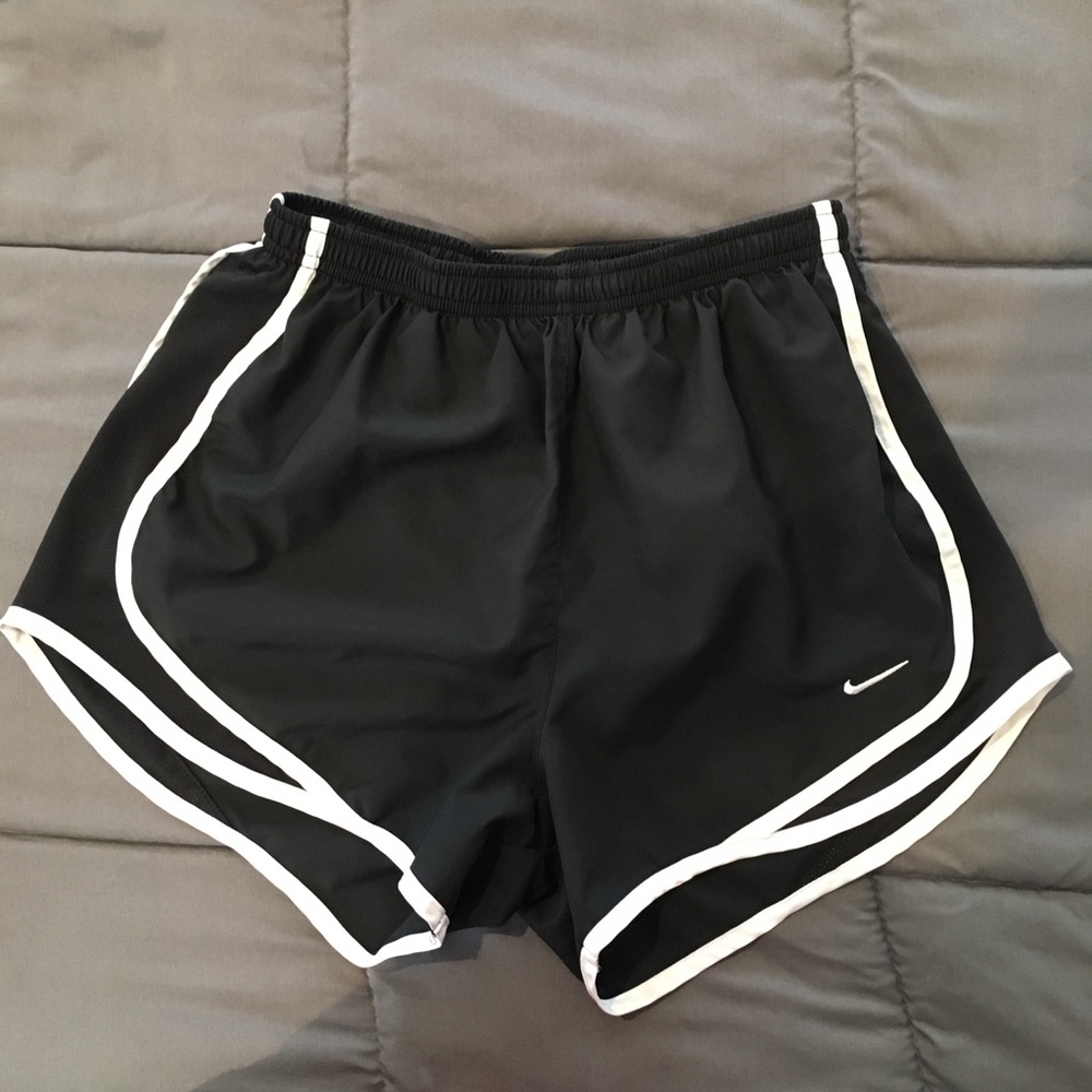 ❌ SOLD ❌ Nike Tempo Shorts